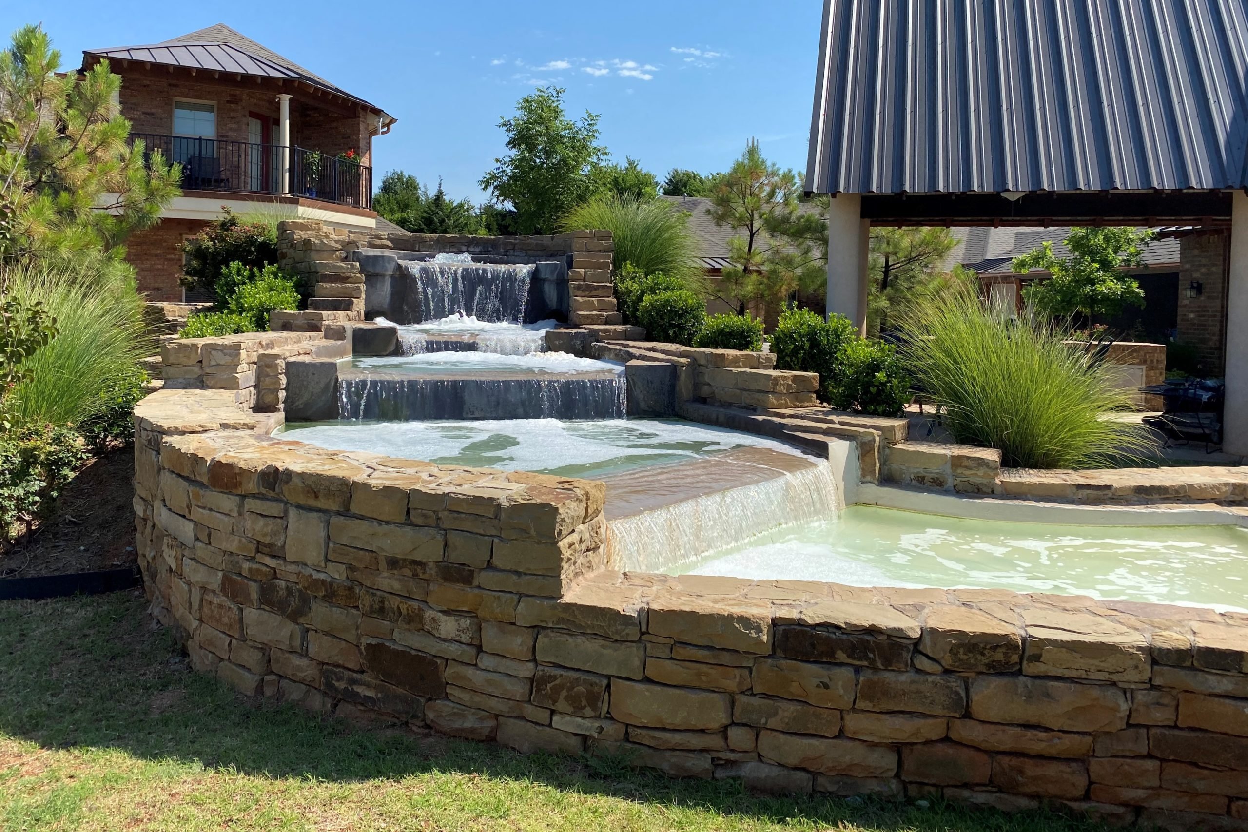 decorateive-rock-for-water