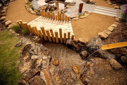 natural-stone-landscaping